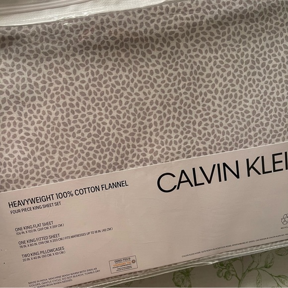 Calvin Klein Flannel King Sheets Set NWT - Picture 4 of 4